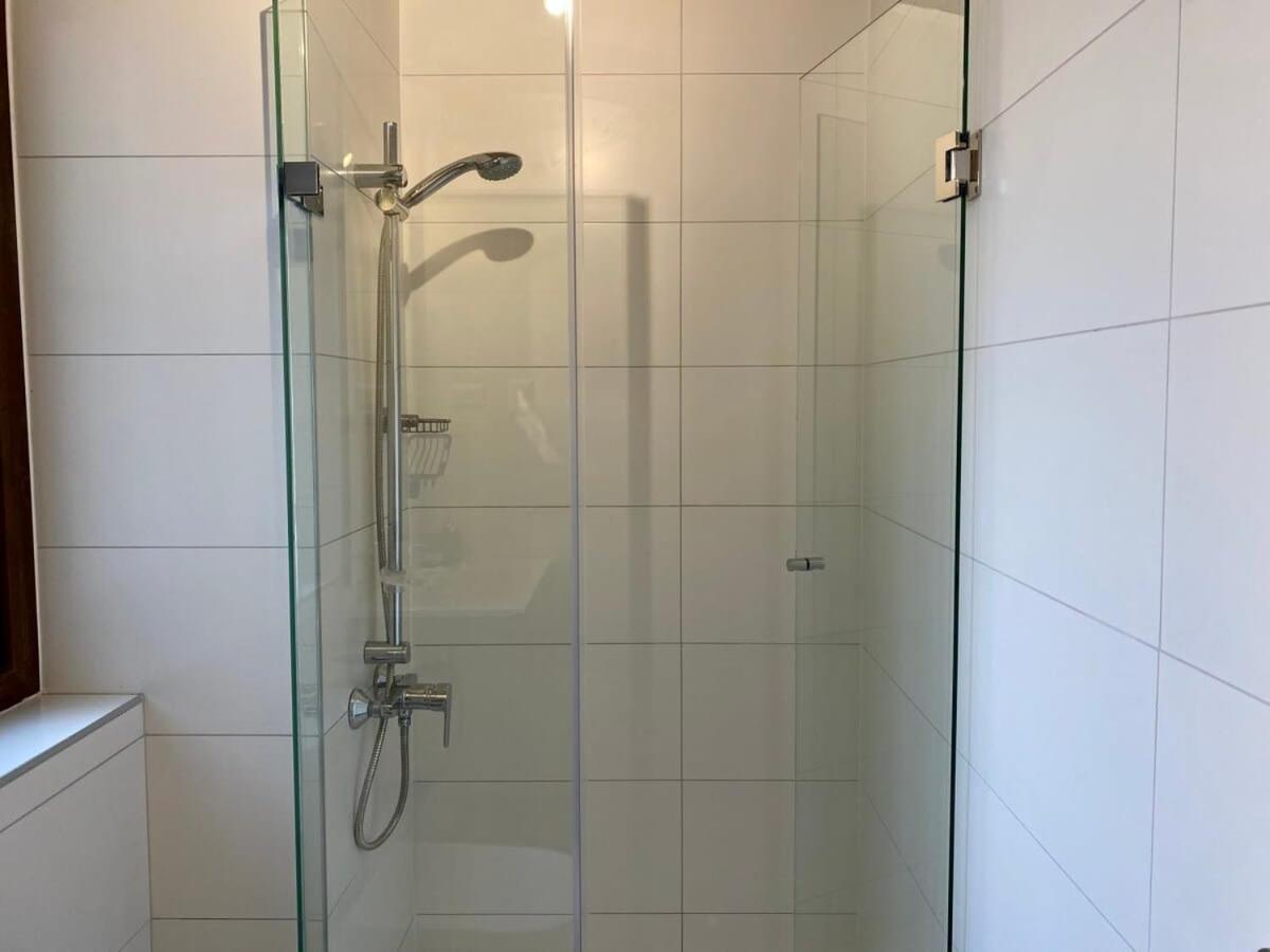 Hom I Amplio Loft Con Jardin En Mejorlugar De 1109